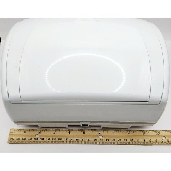 Lionheart Wipes Warmer W/ 3 Pads & Power Cord Baby Care White Tested Working - Picture 10 of 11